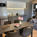 Mobile House Mona