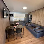 Mobile House Mona *